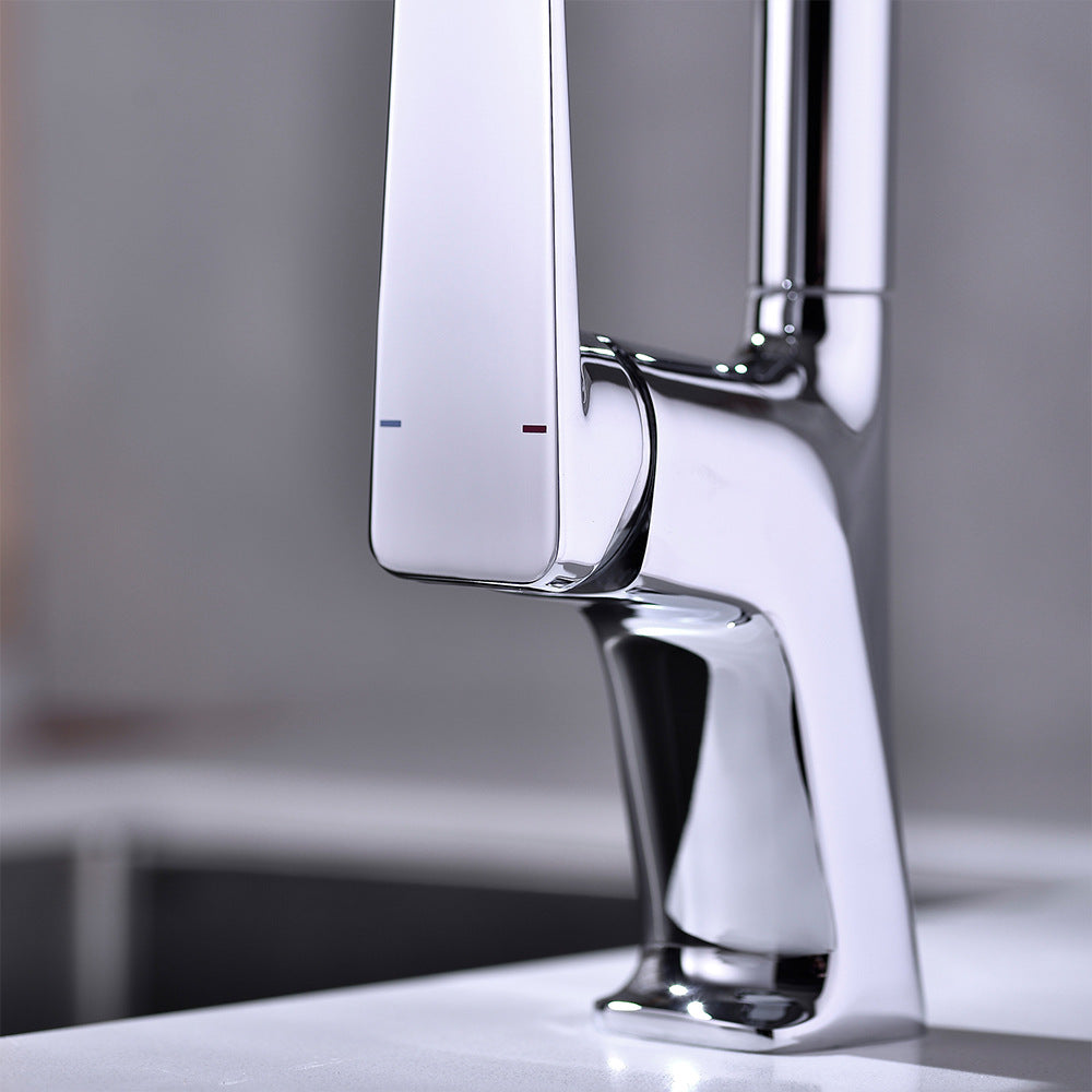 Brass Pulling and Retracting Kitchen Faucet with Hot and Cold Water
