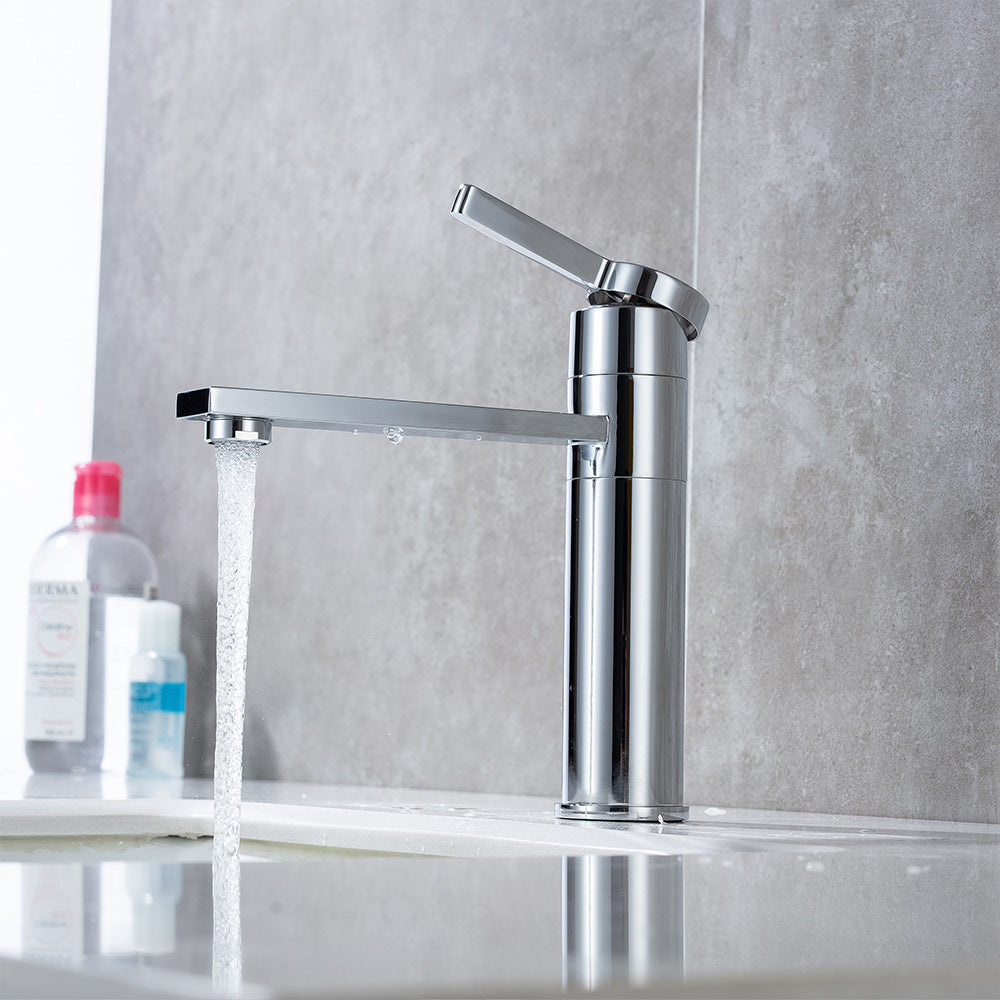 Brass Single-Handle Bathroom Sink Faucet - Polished Chrome