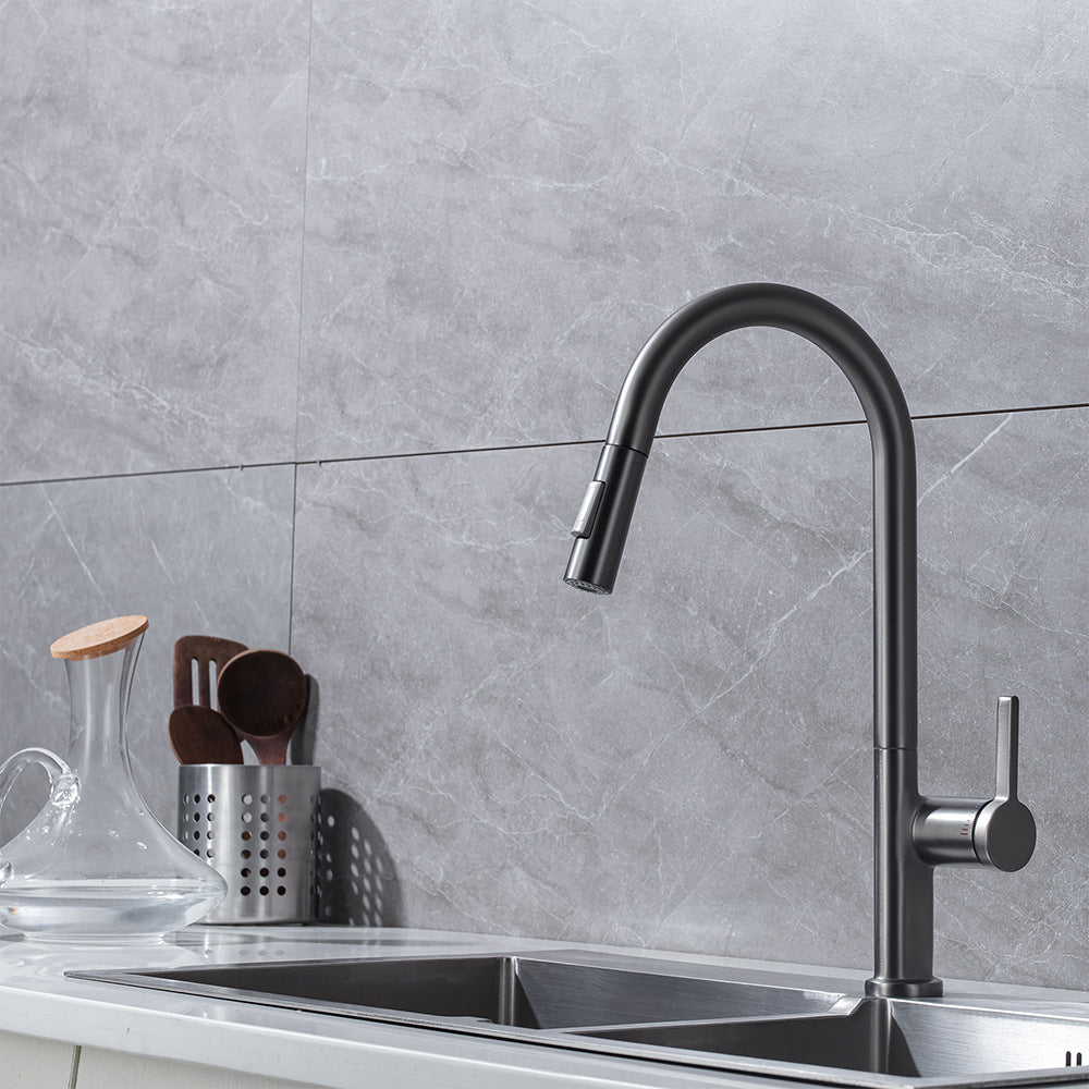 Brass Pulling and Retracting Kitchen Faucet with Hot and Cold Water