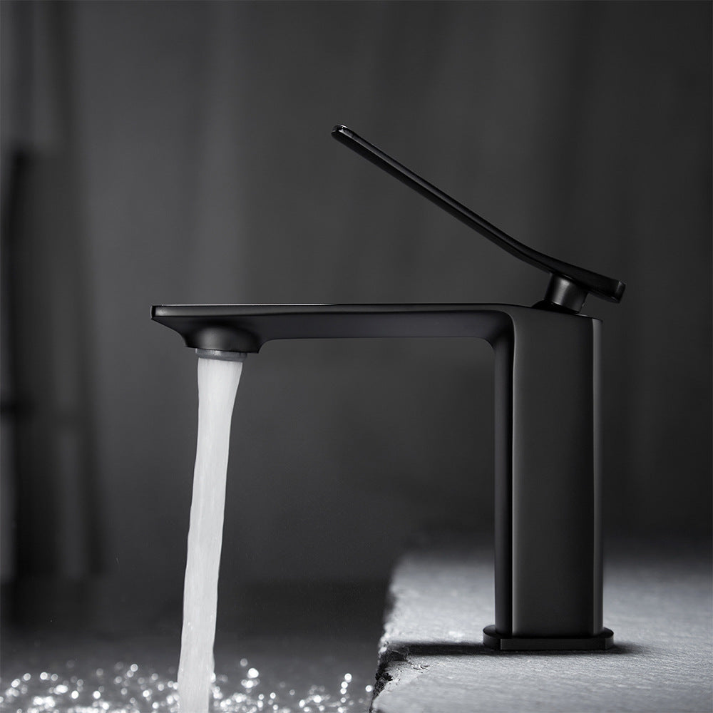 Single Hole Single Handle Bathroom Faucet