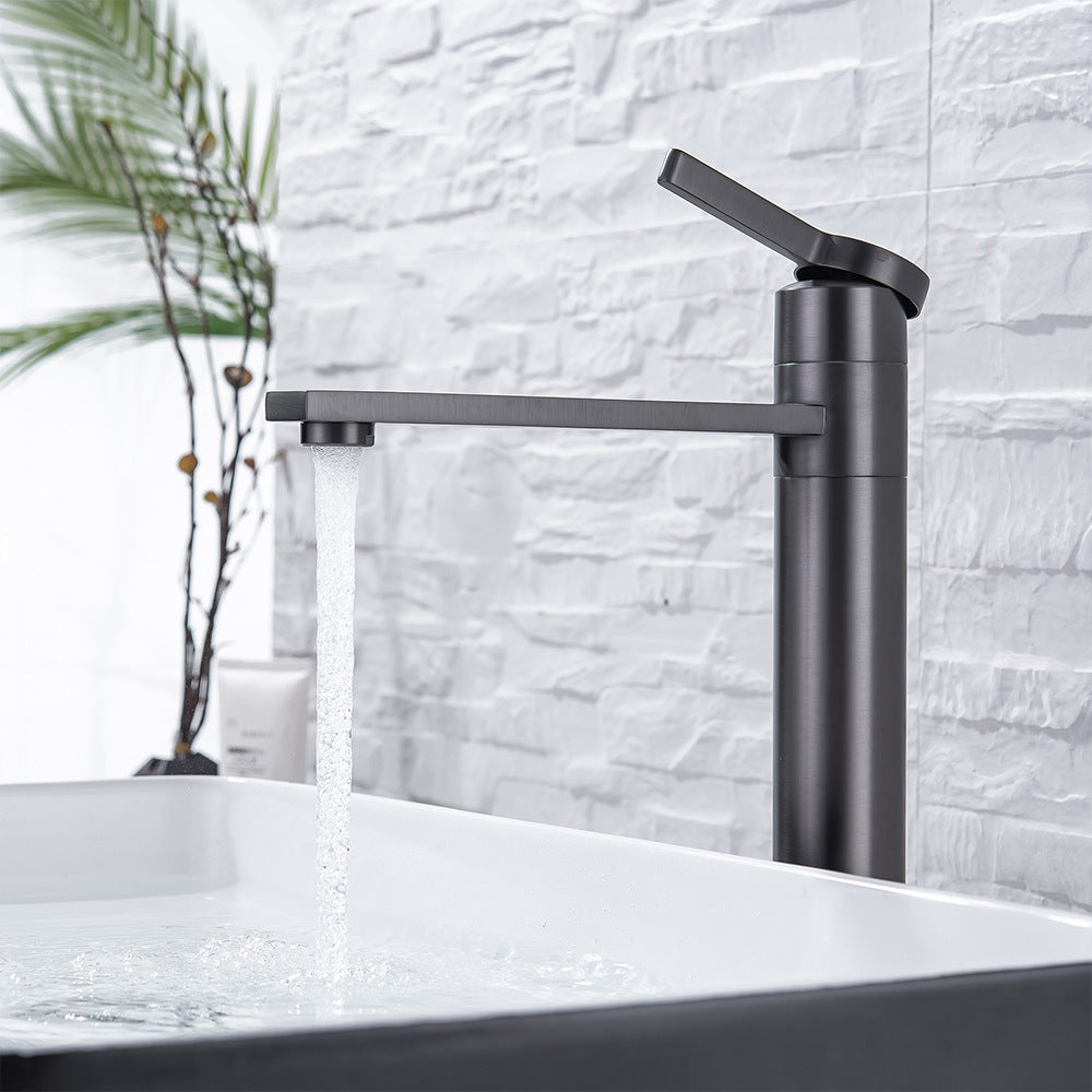 Brass Single-Handle Bathroom Sink Faucet