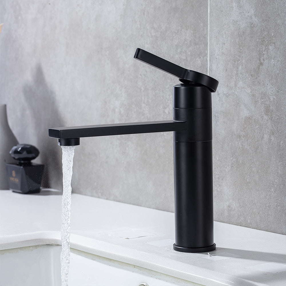 Brass Single-Handle Bathroom Sink Faucet - Polished Chrome