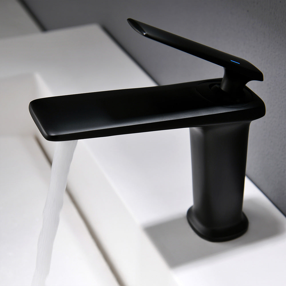 Modern Cold and Hot Single Handle Built-In Switch Bathroom Faucet