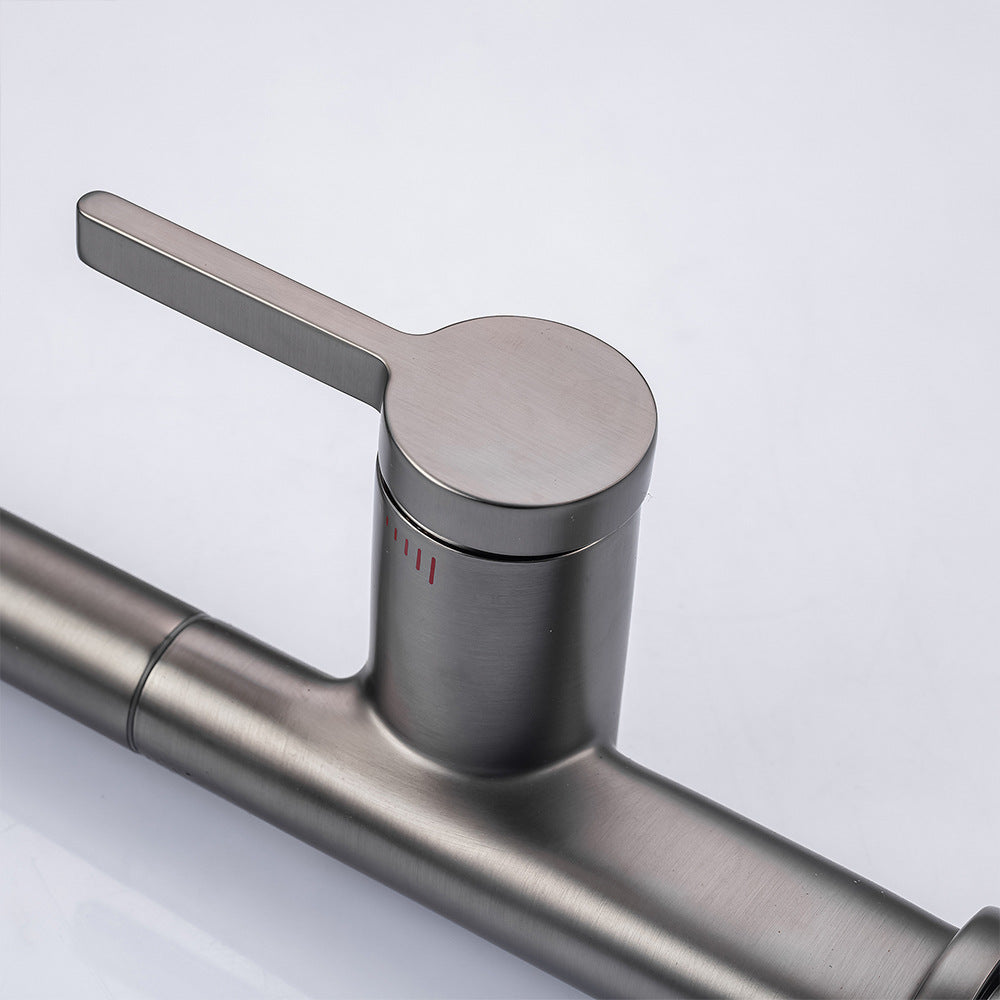 Brass Pulling and Retracting Kitchen Faucet with Hot and Cold Water