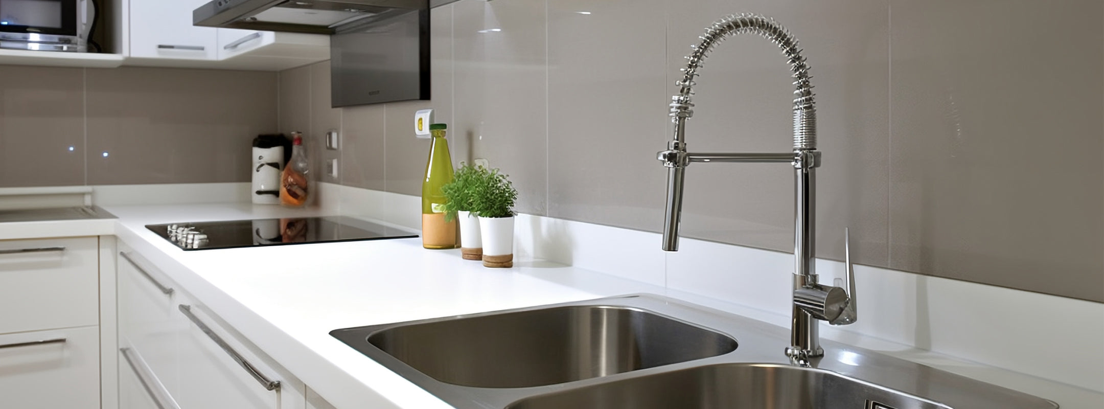 kitchen faucet with sprayer