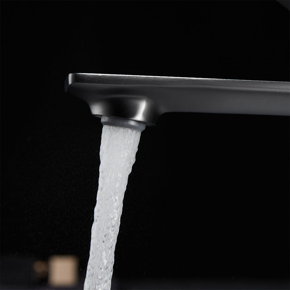 Single Hole Single Handle Bathroom Faucet
