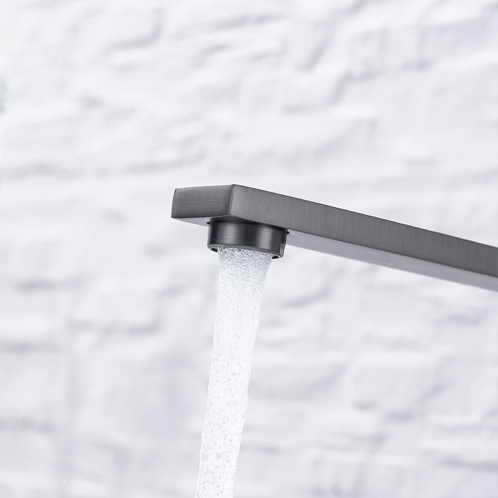 Brass Single-Handle Bathroom Sink Faucet