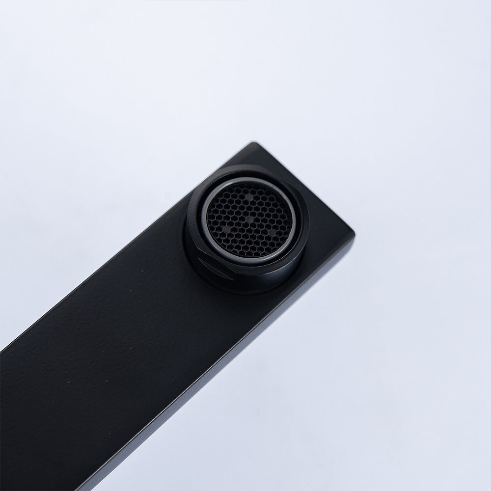 Brass Single-Handle Bathroom Sink Faucet - Polished Chrome