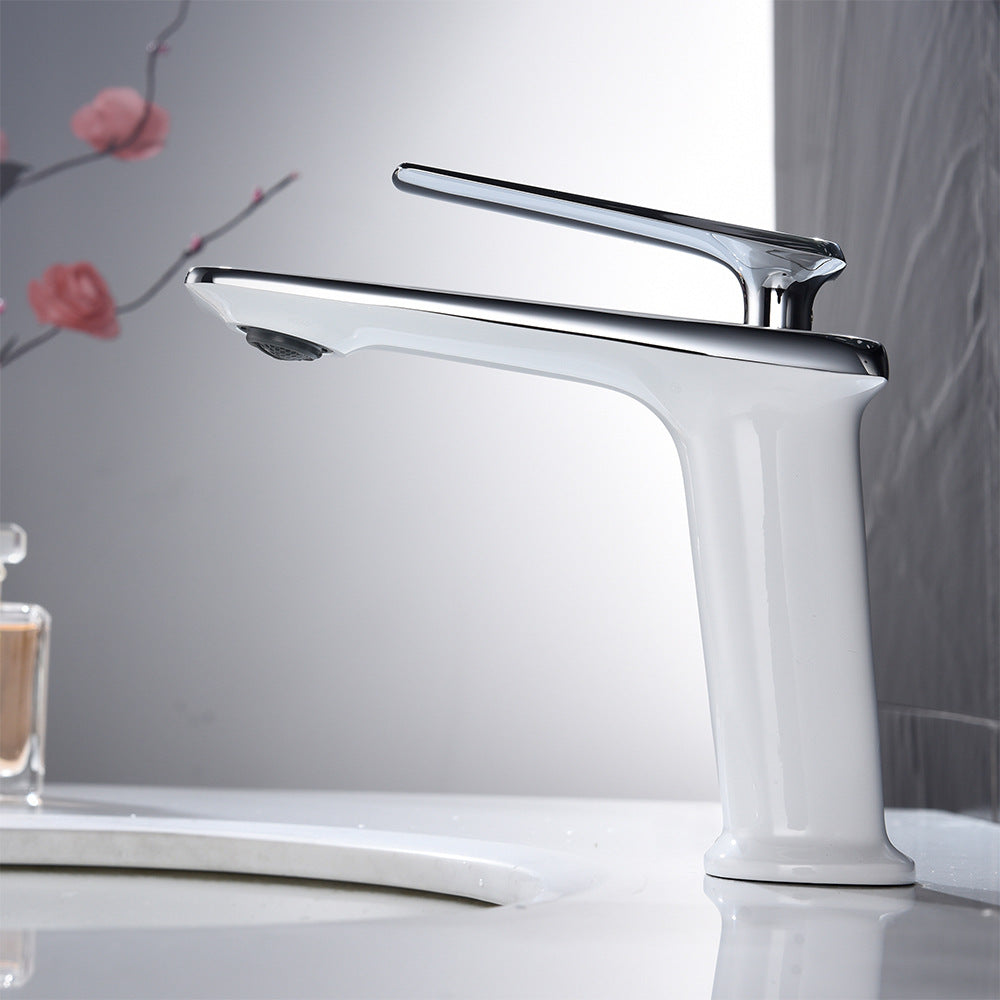 Modern Cold and Hot Single Handle Built-In Switch Bathroom Faucet