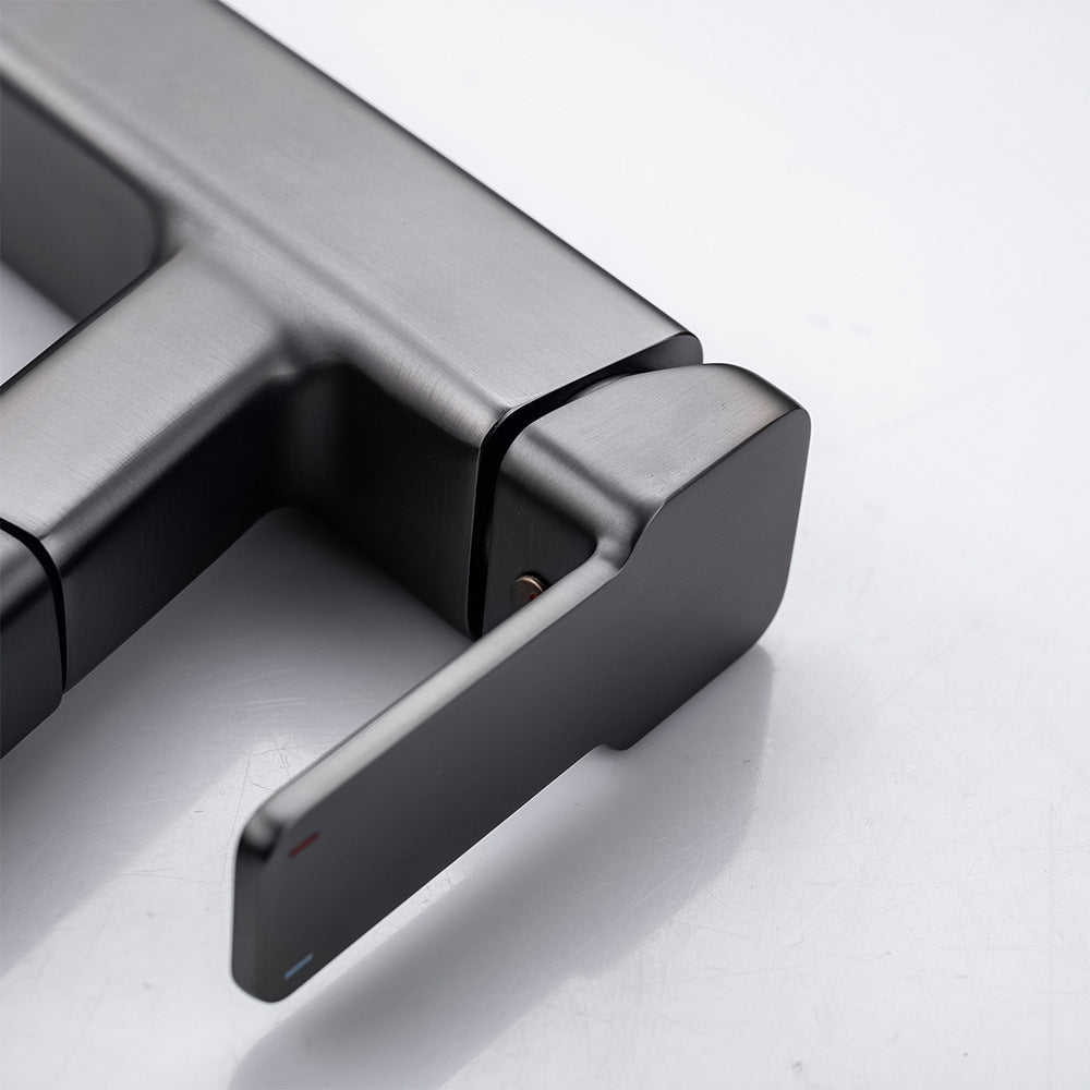 Single Handle Cold and Hot Water Bathroom Faucet Suitable for Tall Body Basins