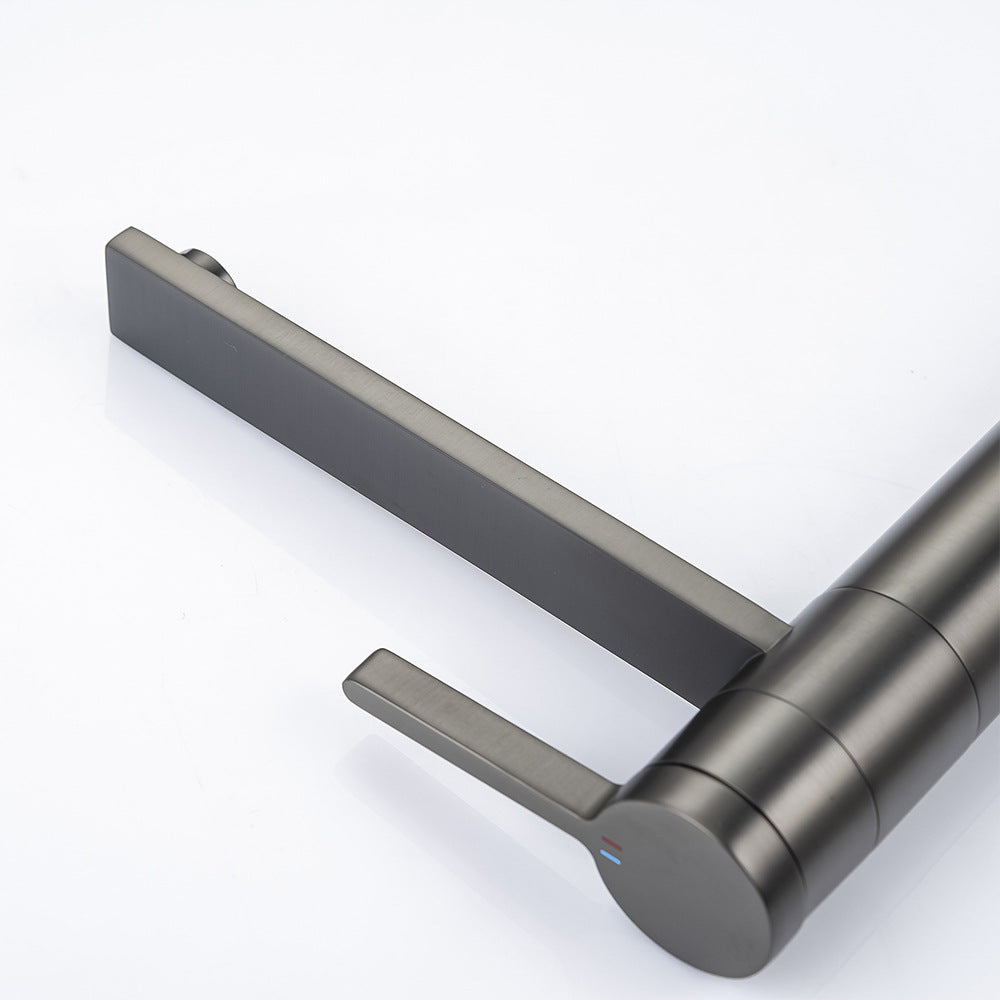 Brass Single-Handle Bathroom Sink Faucet