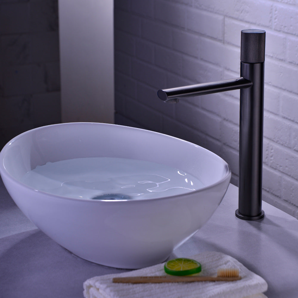 Eumtenr Counter Basin Single Handle Hot and Cold Bathroom Faucet - High End