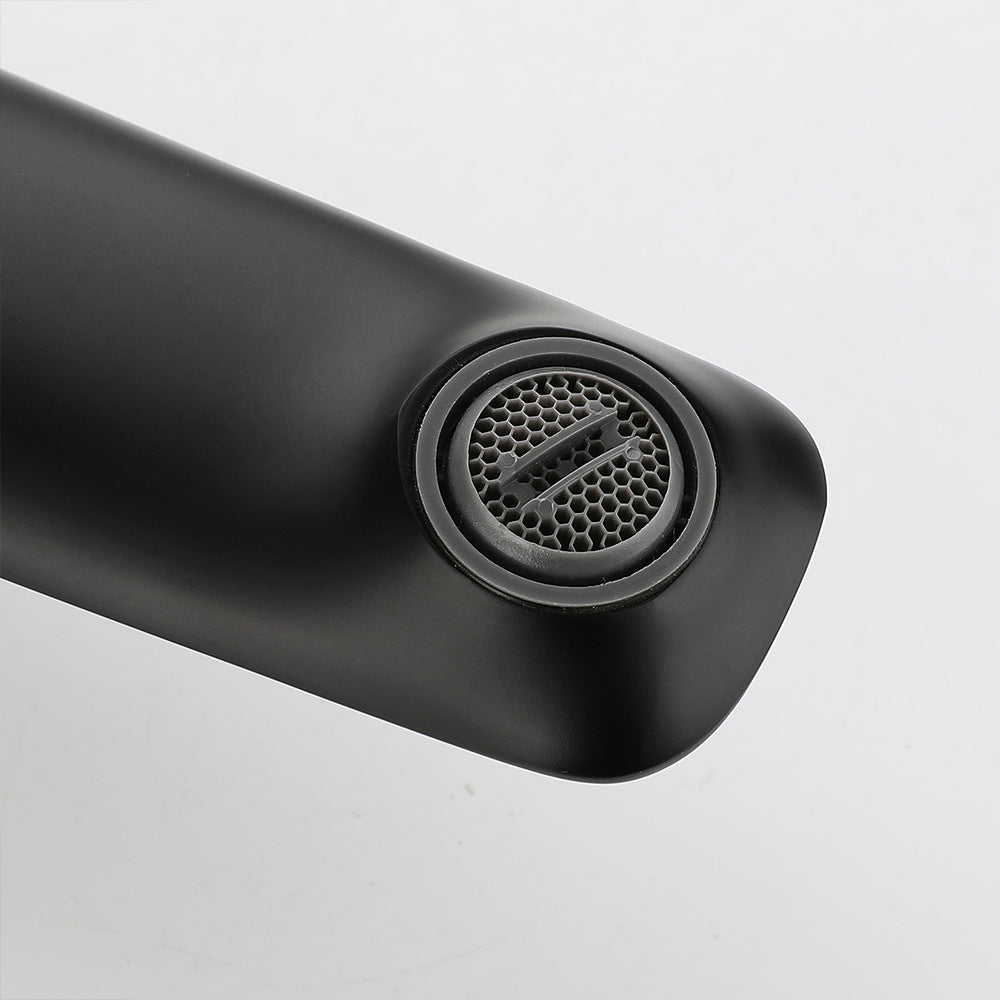 Brass Bathroom Hot and Cold Water Faucet with Rotary Button