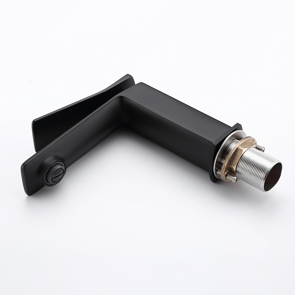 Single Hole Single Handle Bathroom Faucet