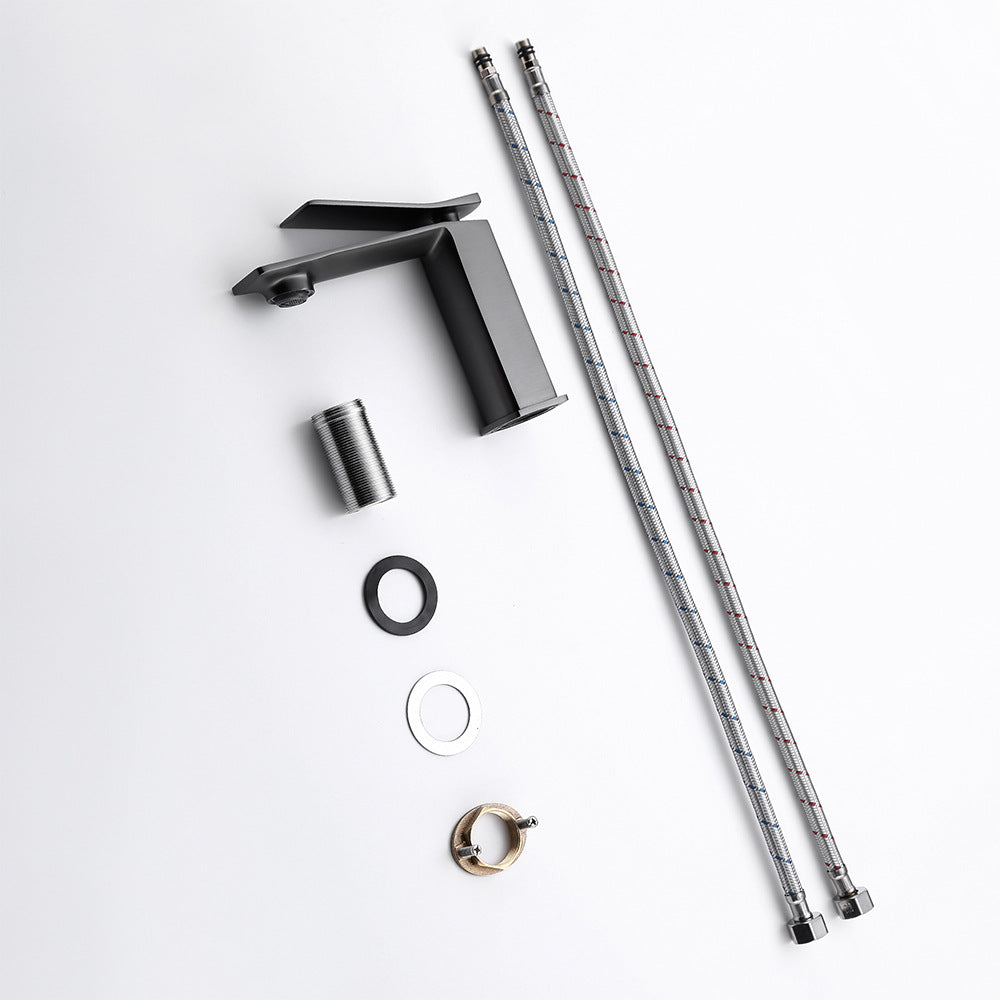 Single Hole Single Handle Bathroom Faucet