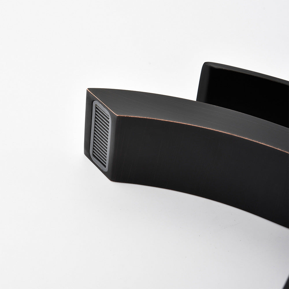 Brass Square Hot and Cold Water Bathroom Faucet